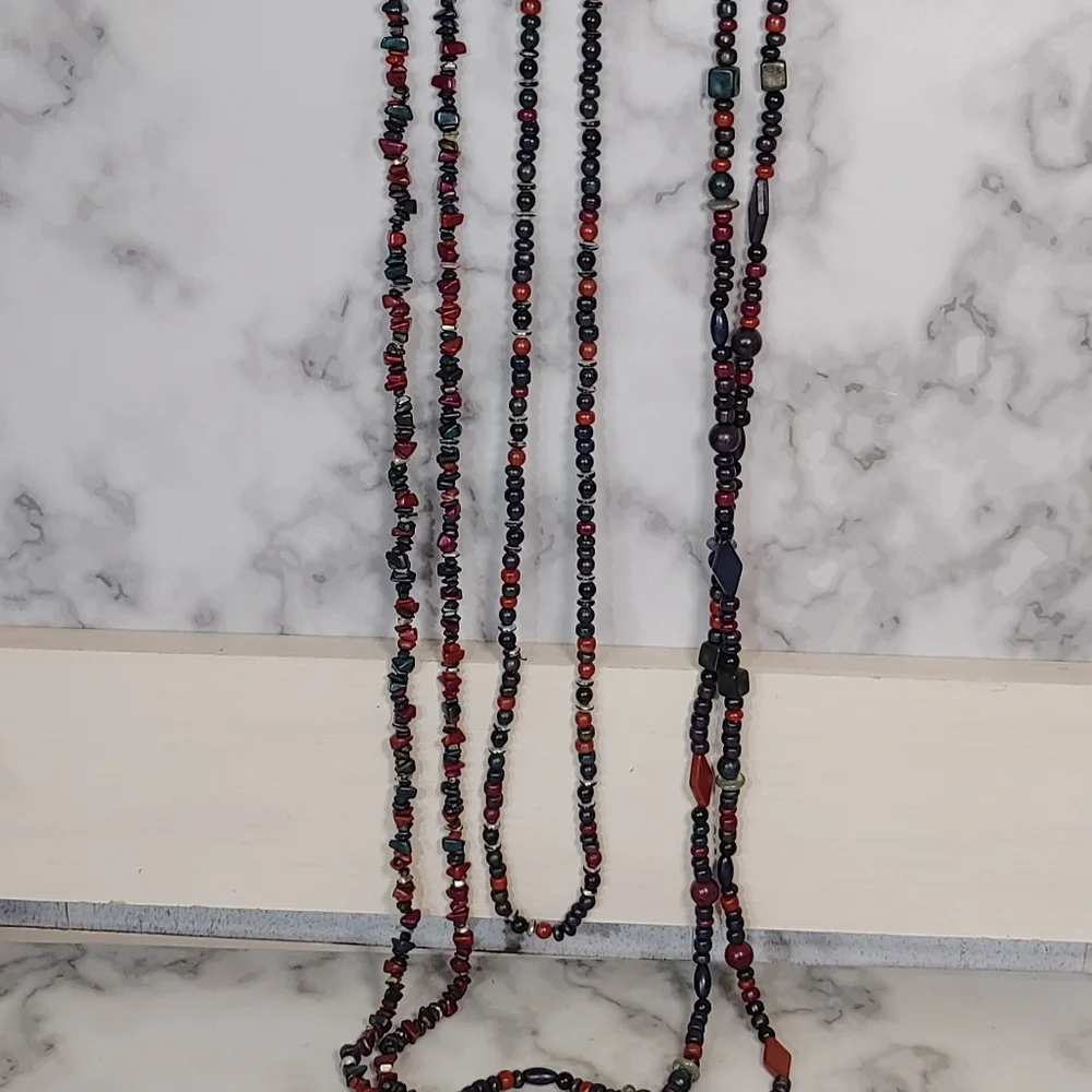Colorful Layered Necklace Set - Picture 5 of 5